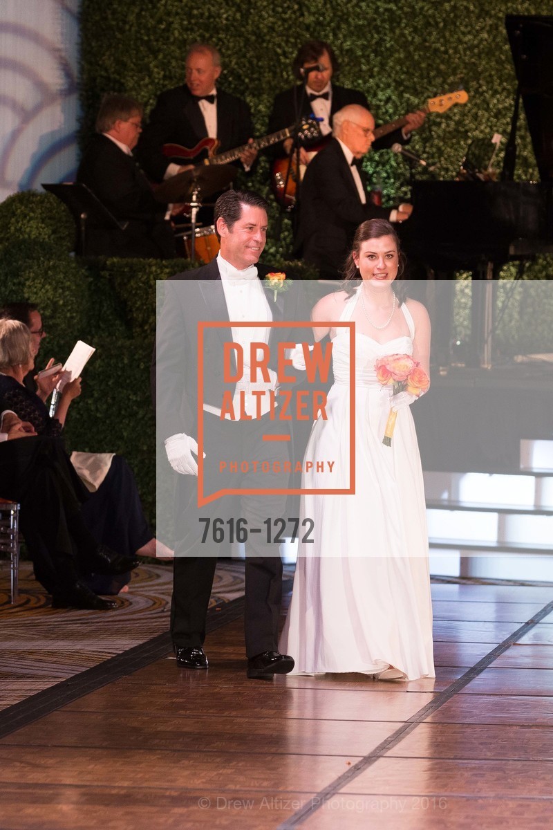 Claire Rodiger, San Francisco Debutante Ball 2016, US. St. Francisco Hotel, June 18th, 2016, Photo #7616-1272 Claire Rodiger, Photo #7616-1272