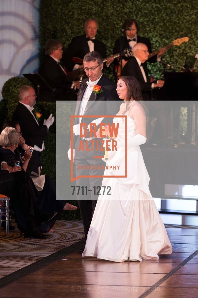 John Sylvia, Mara Therese Sylvia, San Francisco Debutante Ball 2016, US. St. Francisco Hotel, June 18th, 2016, Photo #7711-1272 John Sylvia, Mara Therese Sylvia, Photo #7711-1272