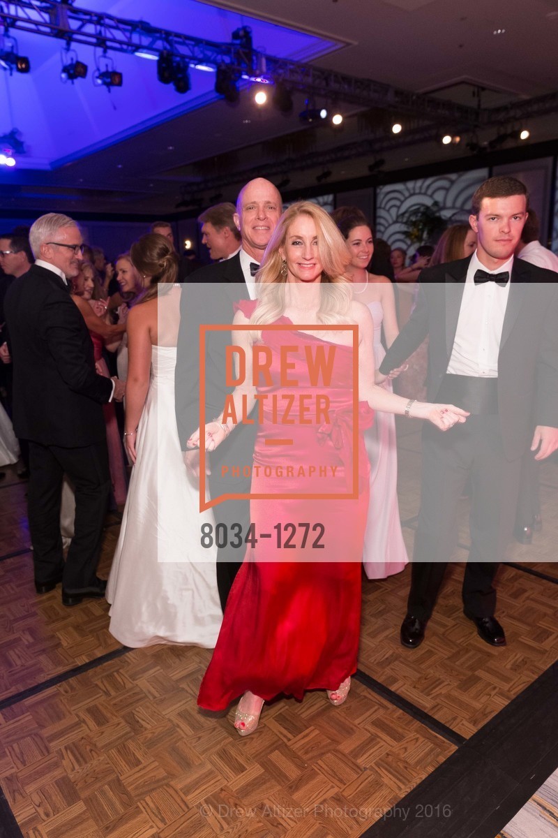 San Francisco Debutante Ball 2016, US. St. Francisco Hotel, June 18th, 2016, Photo #8034-1272 Photo #8034-1272