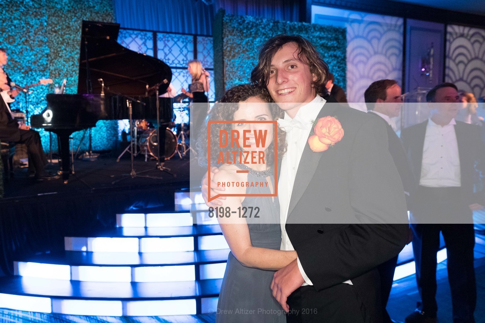 Maureen Barry, Nick Barry, San Francisco Debutante Ball 2016, US. St. Francisco Hotel, June 18th, 2016, Photo #8198-1272 Maureen Barry, Nick Barry, Photo #8198-1272
