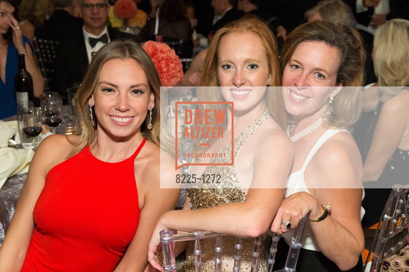 Allison Gallusha, Blaine Darden, Elizabeth Darden, San Francisco Debutante Ball 2016, US. St. Francisco Hotel, June 18th, 2016, Photo #8225-1272 Allison Gallusha, Blaine Darden, Elizabeth Darden, Photo #8225-1272