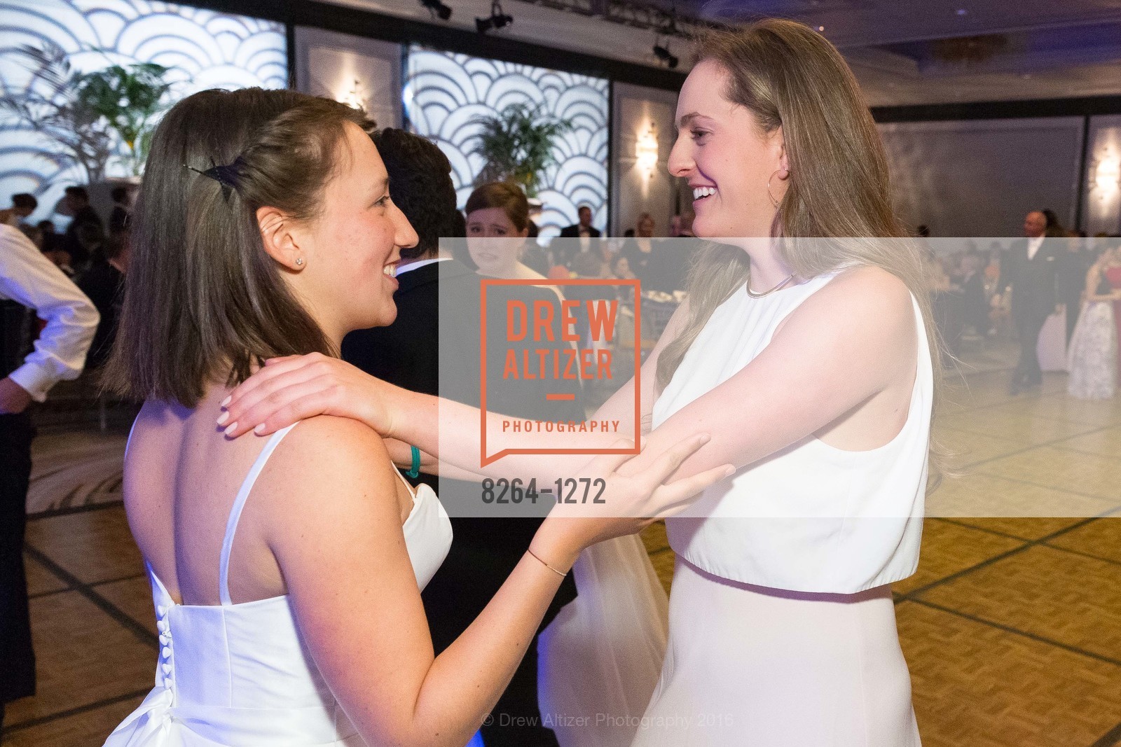 Lucy Morrison, San Francisco Debutante Ball 2016, US. St. Francisco Hotel, June 18th, 2016, Photo #8264-1272 Lucy Morrison, Photo #8264-1272