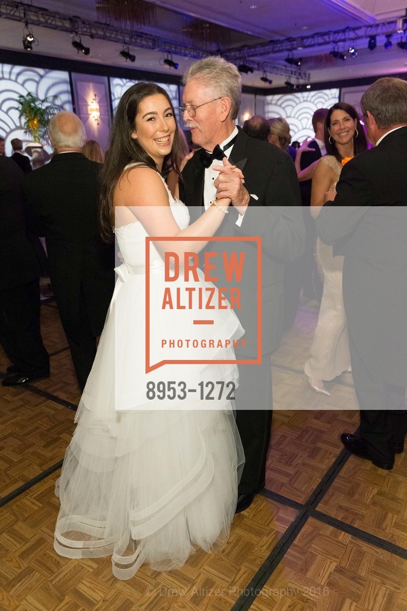 Katarina Evers, San Francisco Debutante Ball 2016, US. St. Francisco Hotel, June 18th, 2016, Photo #8953-1272 Katarina Evers, Photo #8953-1272