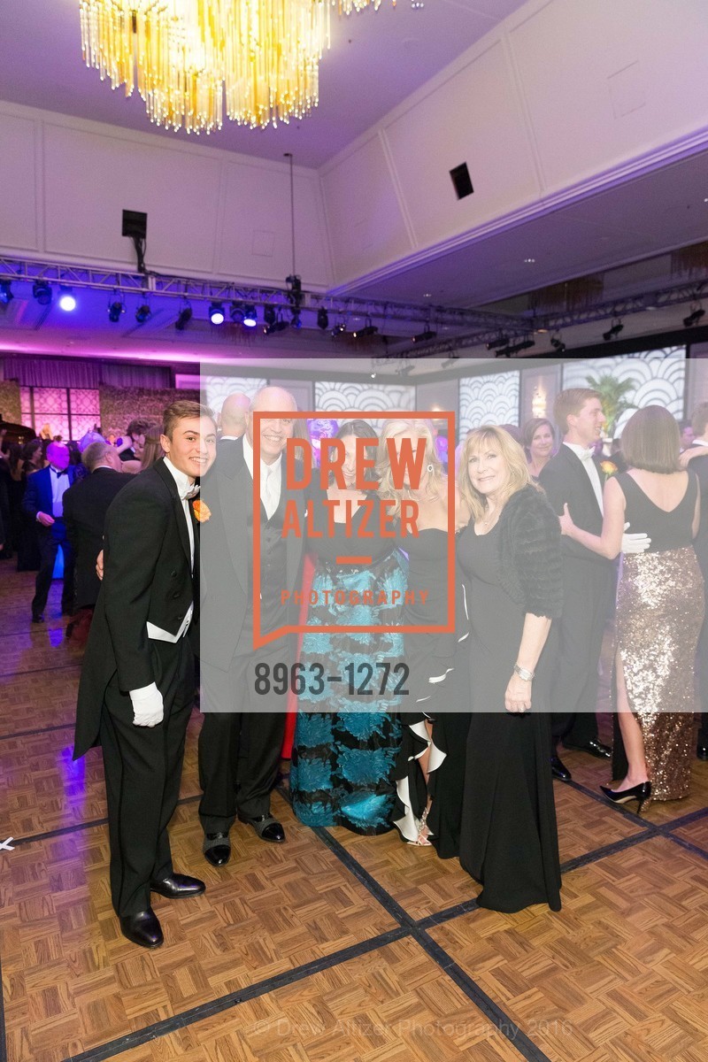 Nicolas Laub, David Laub, Johnna Coats, Margie Laub, San Francisco Debutante Ball 2016, US. St. Francisco Hotel, June 18th, 2016, Photo #8963-1272 Nicolas Laub, David Laub, Johnna Coats, Margie Laub, Photo #8963-1272