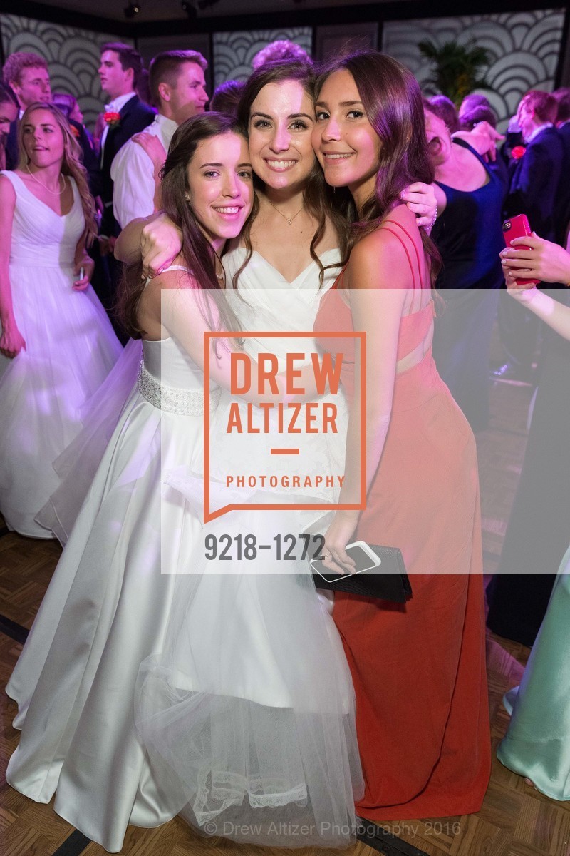 Alanna DeMuro, Caroline Coffey, San Francisco Debutante Ball 2016, US. St. Francisco Hotel, June 18th, 2016, Photo #9218-1272 Alanna DeMuro, Caroline Coffey, Photo #9218-1272