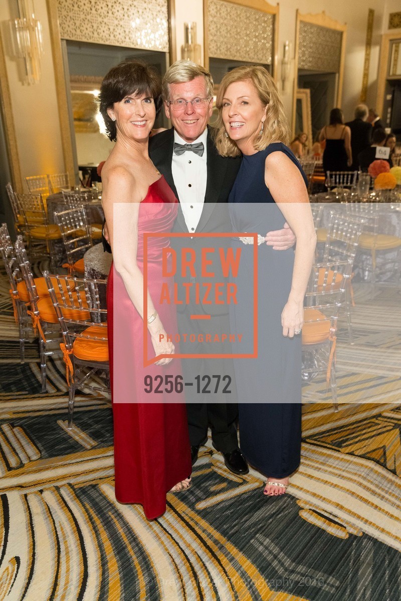 Wendy Costello Perkins, Jim Bennett, Paula Bennett, San Francisco Debutante Ball 2016, US. St. Francisco Hotel, June 18th, 2016, Photo #9256-1272 Wendy Costello Perkins, Jim Bennett, Paula Bennett, Photo #9256-1272