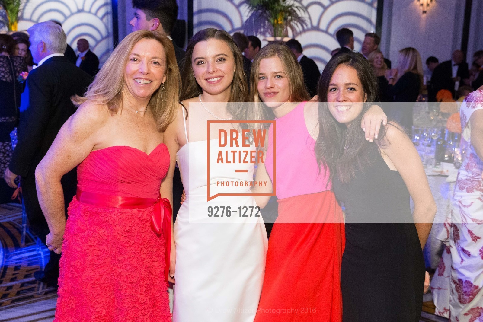 Sarah Kate Paulsen, Framcesca Comsagra, San Francisco Debutante Ball 2016, US. St. Francisco Hotel, June 18th, 2016, Photo #9276-1272 Sarah Kate Paulsen, Framcesca Comsagra, Photo #9276-1272