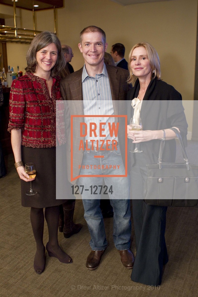 Eleanor Bigelow, Greg Gretsch, Gabrielle Layton, Environmental Working Group's EARTH DINNER at Fort Mason, US, March 4th, 2010, Photo #127-12724 Eleanor Bigelow, Greg Gretsch, Gabrielle Layton, Photo #127-12724