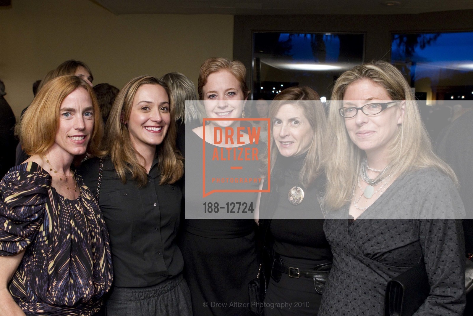 Anne Roberts, Angela Crabill, Claire Spaht, Melissa Kepner, Kirsten Wolfe, Environmental Working Group's EARTH DINNER at Fort Mason, US, March 4th, 2010, Photo #188-12724 Anne Roberts, Angela Crabill, Claire Spaht, Melissa Kepner, Kirsten Wolfe, Photo #188-12724
