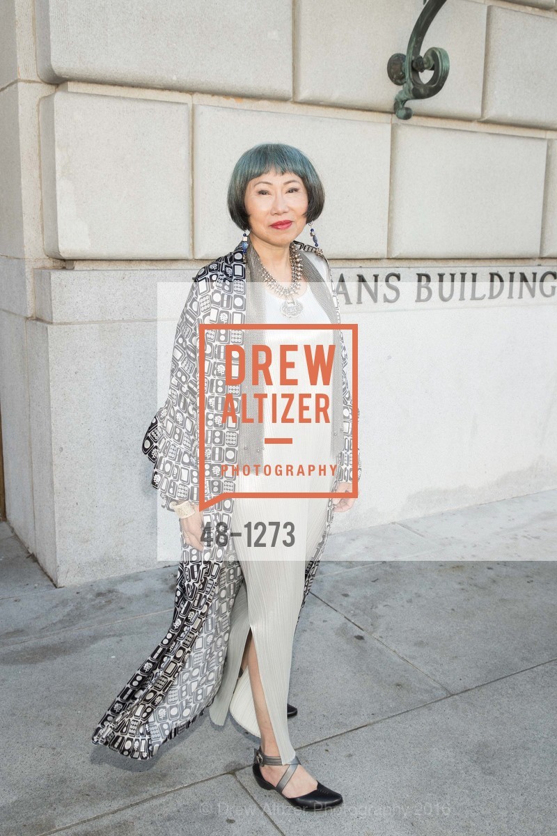 Amy Tan, Photo #48-1273