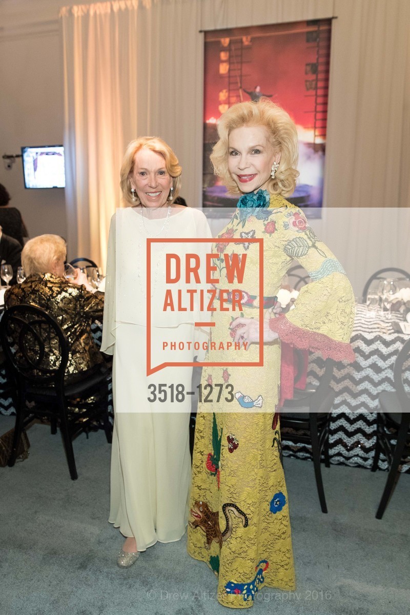Charlotte Shultz, Lynn Wyatt, San Francisco Opera Celebrates David Gockley, US. 301 Van Ness Ave, June 16th, 2016, Photo #3518-1273 Charlotte Shultz, Lynn Wyatt, Photo #3518-1273