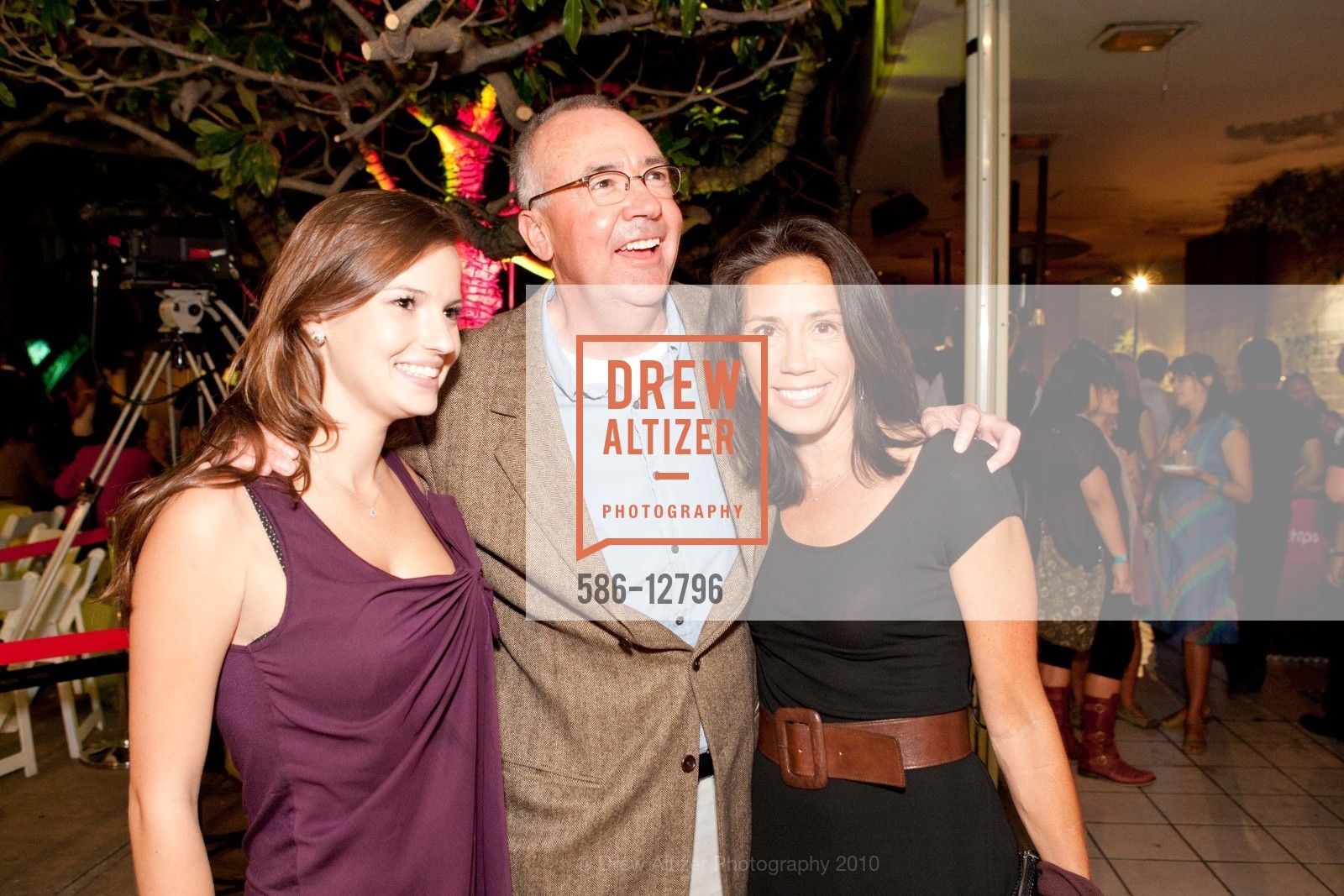 Amanda Byrd, Sam Whiting, Whitney Arnatou, Photo #586-12796