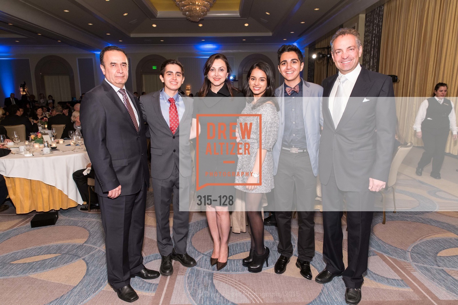 Bahman Daryabari, Ariya Daryabari, Bita Daryabari, Misha Kordestani, Milan Kordestani, Reza Malek, Gucci & Vogue Dinner, Four Seasons San Francisco. Four Seasons San Francisco, May 25th, 2015, Photo #315-128 Bahman Daryabari, Ariya Daryabari, Bita Daryabari, Misha Kordestani, Milan Kordestani, Reza Malek, Photo #315-128