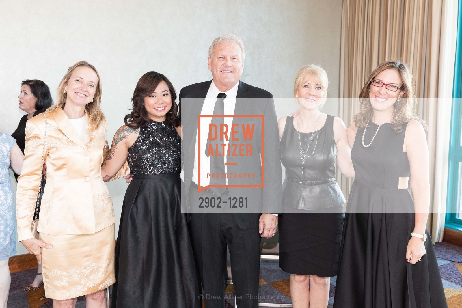 Lisbeth McNabb, Madison Kaviyakoen, David McNabb, Deborah Harrison, Julie Sims, Dress for Success 11th Annual Gala, US. Intercontinental Hotel, Photo #2902-1281 Lisbeth McNabb, Madison Kaviyakoen, David McNabb, Deborah Harrison, Julie Sims, Photo #2902-1281