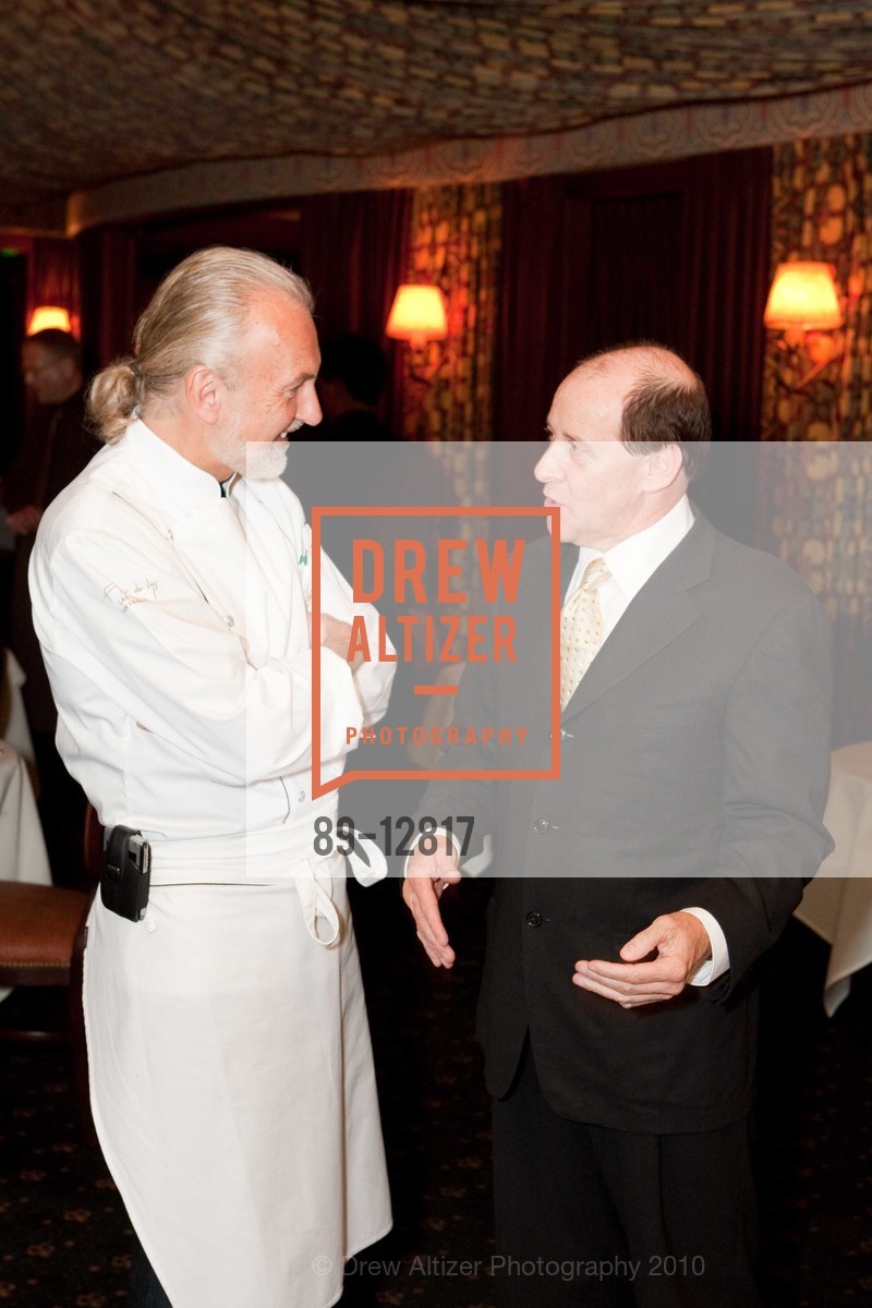 Chef Hubert Keller, Chef Bradley Ogden, Curators of Taste Dinner, Bon Appetit and Belvedere, US, June 25th, 2010, Photo #89-12817 Chef Hubert Keller, Chef Bradley Ogden, Photo #89-12817