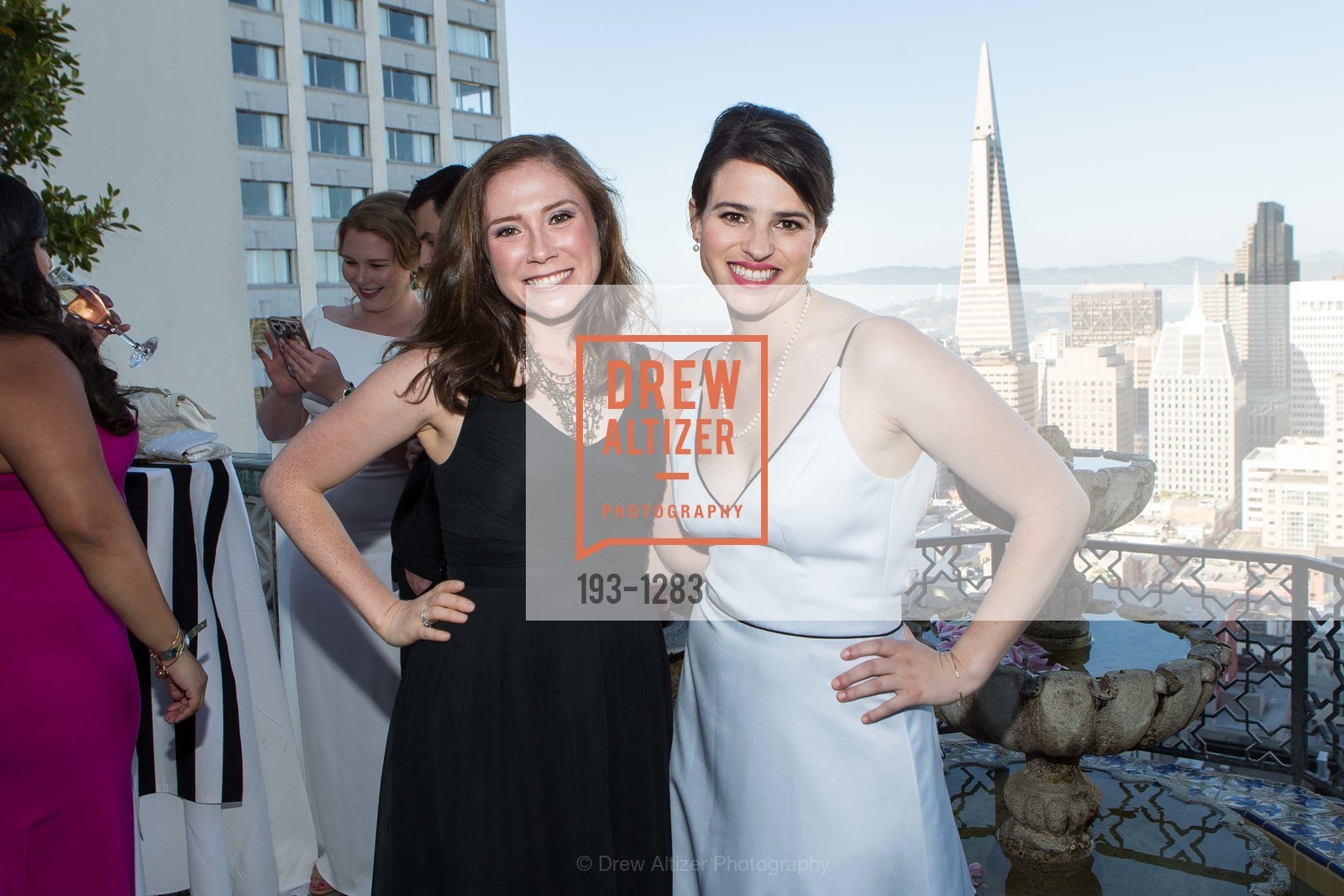 Mara Giarratana Young, Bailey Douglass, Spinsters of San Francisco Annual Ball 2016, US, Photo #193-1283 Mara Giarratana Young, Bailey Douglass, Photo #193-1283
