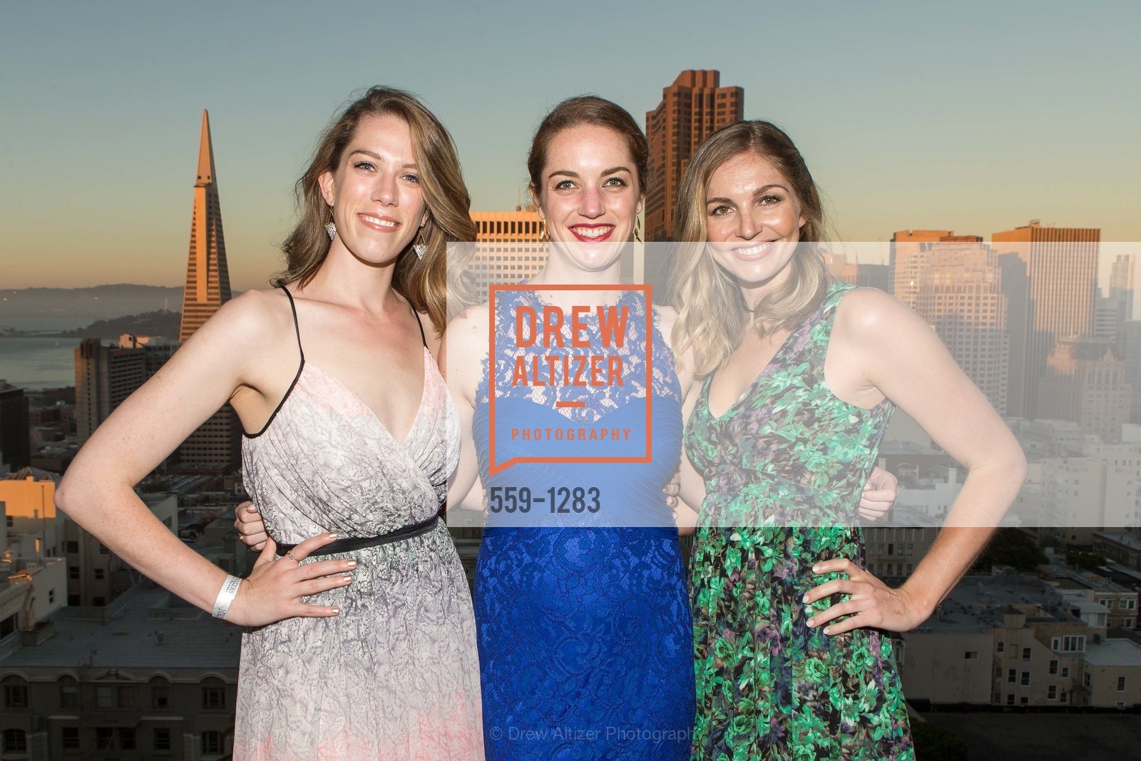 Laura Weaver, Brittany Prescott, Stephanie Pecca, Spinsters of San Francisco Annual Ball 2016, US, Photo #559-1283 Laura Weaver, Brittany Prescott, Stephanie Pecca, Photo #559-1283
