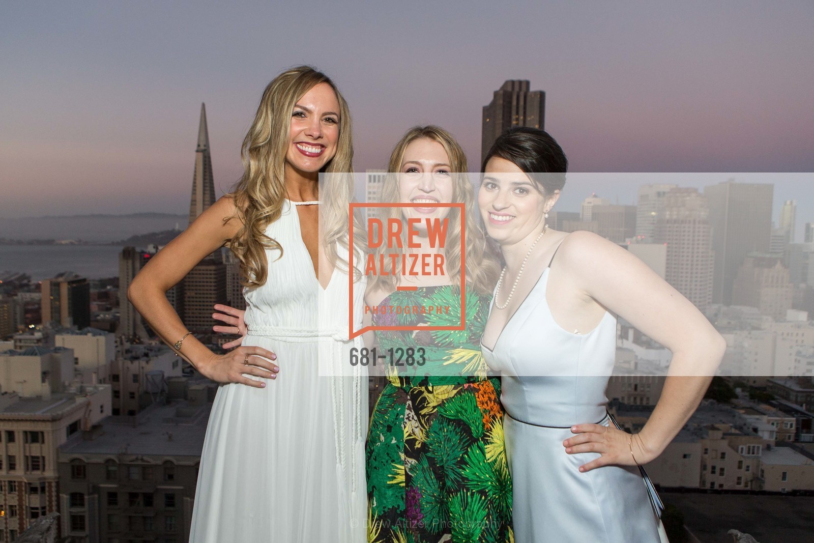 Michelle Bertino, Bailey Douglass, Spinsters of San Francisco Annual Ball 2016, US, Photo #681-1283 Michelle Bertino, Bailey Douglass, Photo #681-1283