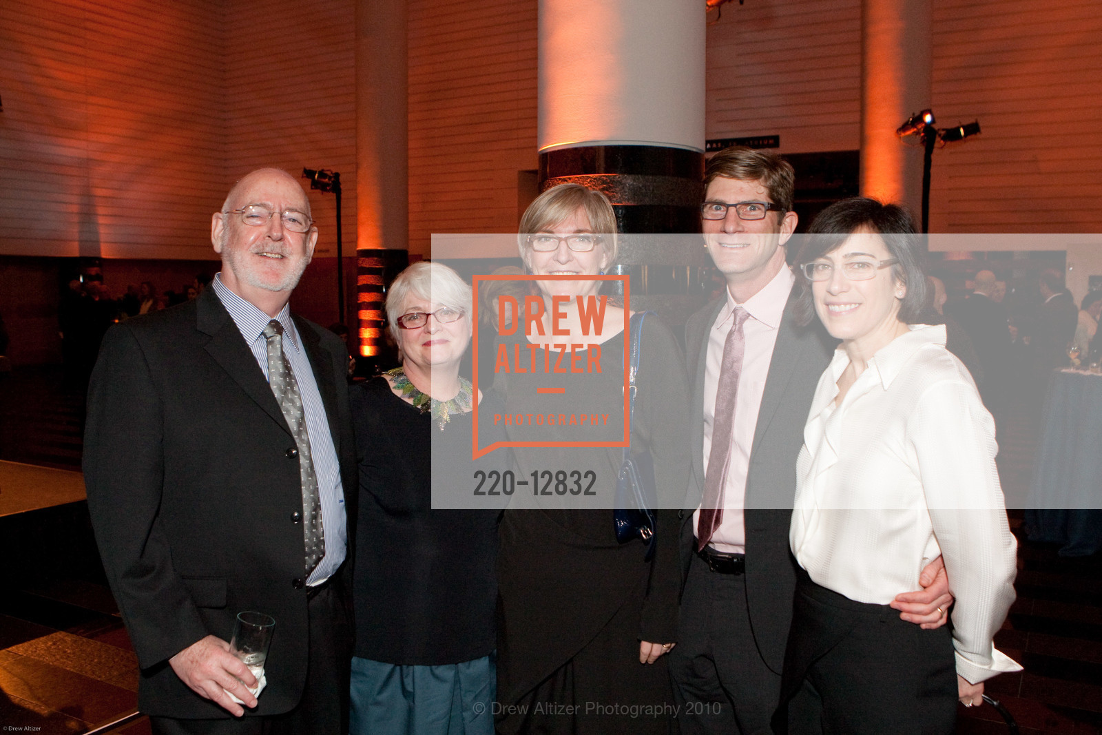 Carol Molesworth, Helen Molesworth, Tom Shapiro, Madeleine Grynsztejn, LUC TUYMANS - Artist's Circle and Director’s Circle Preview and Reception, US, February 4th, 2010, Photo #220-12832 Carol Molesworth, Helen Molesworth, Tom Shapiro, Madeleine Grynsztejn, Photo #220-12832