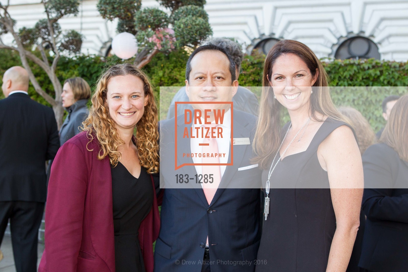 Michal Gordon, William Fong, Erin Loughlin, Photo #183-1285