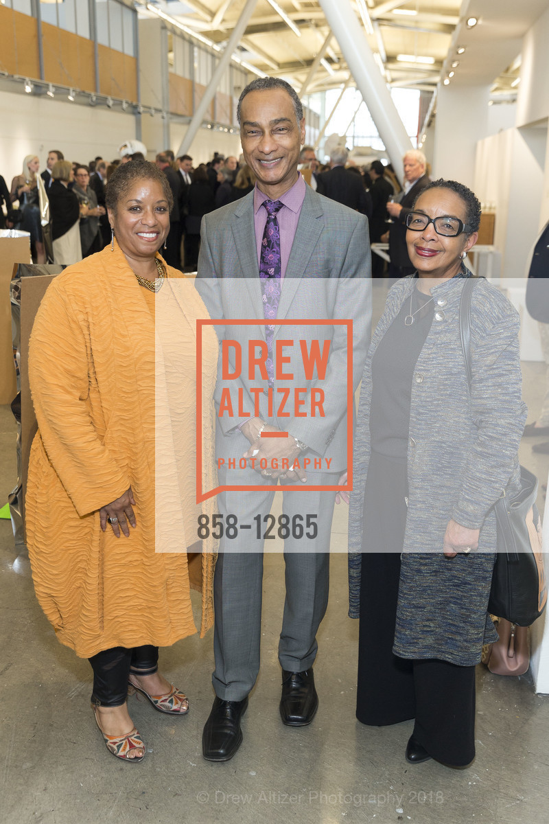 Sonia Manyon, Calvin Wheeler, Sarah Jane Wheeler, 2018 CCA Gala honoring Kay Kimpton Walker, California College of the Arts. 1111 8th Street, May 23rd, 2018, Photo #858-12865 Sonia Manyon, Calvin Wheeler, Sarah Jane Wheeler, Photo #858-12865
