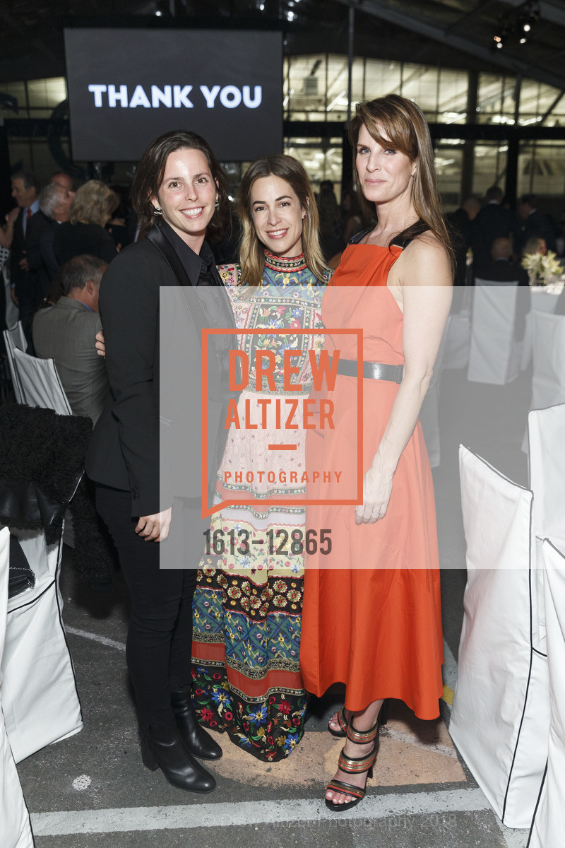 Jessica Silverman, Alison Pincus, Leslie Podell, 2018 CCA Gala honoring Kay Kimpton Walker, California College of the Arts. 1111 8th Street, May 23rd, 2018, Photo #1613-12865 Jessica Silverman, Alison Pincus, Leslie Podell, Photo #1613-12865