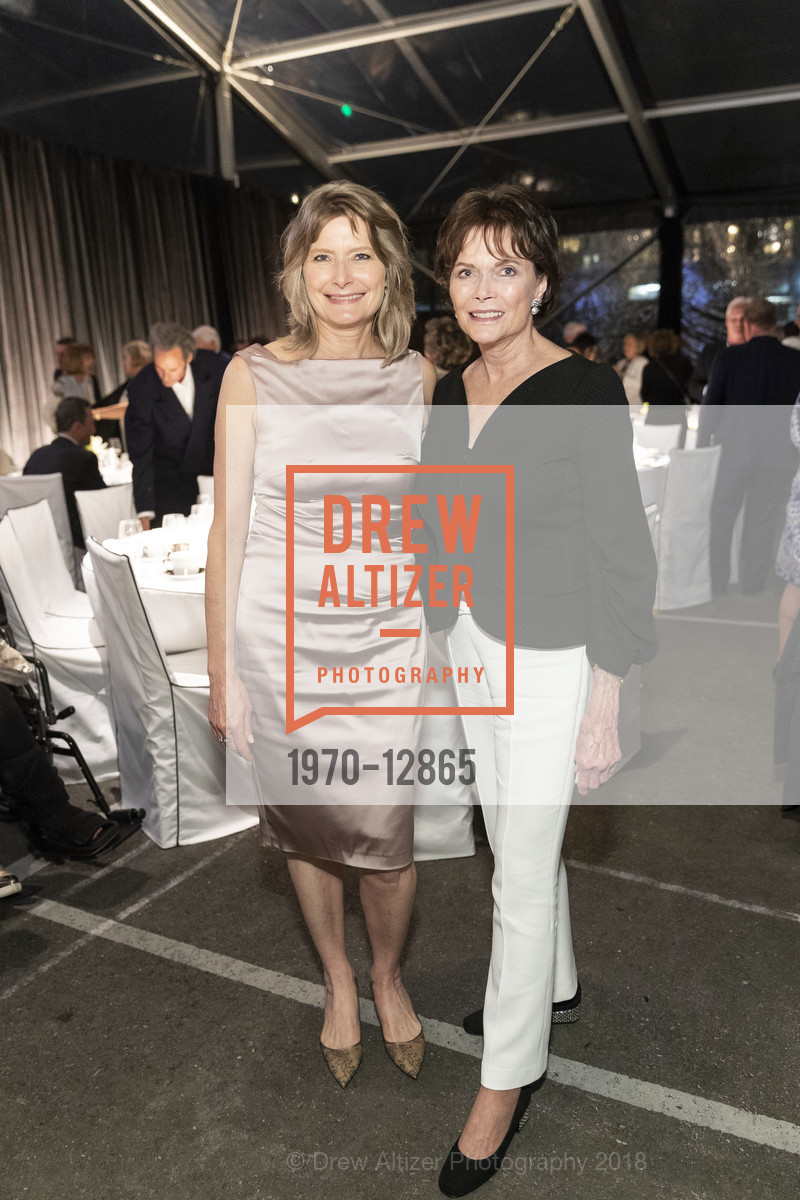 Jennifer Egan, Kay Kimpton Walker, 2018 CCA Gala honoring Kay Kimpton Walker, California College of the Arts. 1111 8th Street, May 23rd, 2018, Photo #1970-12865 Jennifer Egan, Kay Kimpton Walker, Photo #1970-12865