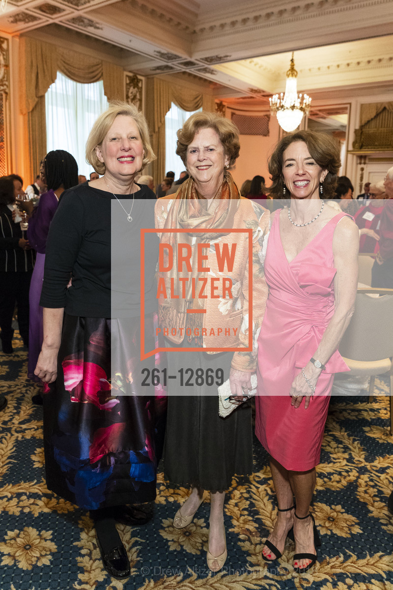 Mary Christian, Barbara McGettigan, Sue Robbins, Catholic Charities Loaves & Fishes Awards Dinner and Gala, Palace Hotel. 2 New Montgomery St, May 24th, 2018, Photo #261-12869 Mary Christian, Barbara McGettigan, Sue Robbins, Photo #261-12869