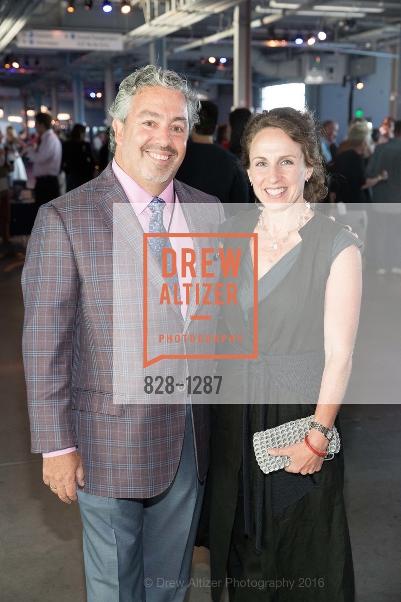 Paul Reulbach, Best of San Francisco Magazine 2016, US. Pier 27, June 23rd, 2016, Photo #828-1287 Paul Reulbach, Photo #828-1287