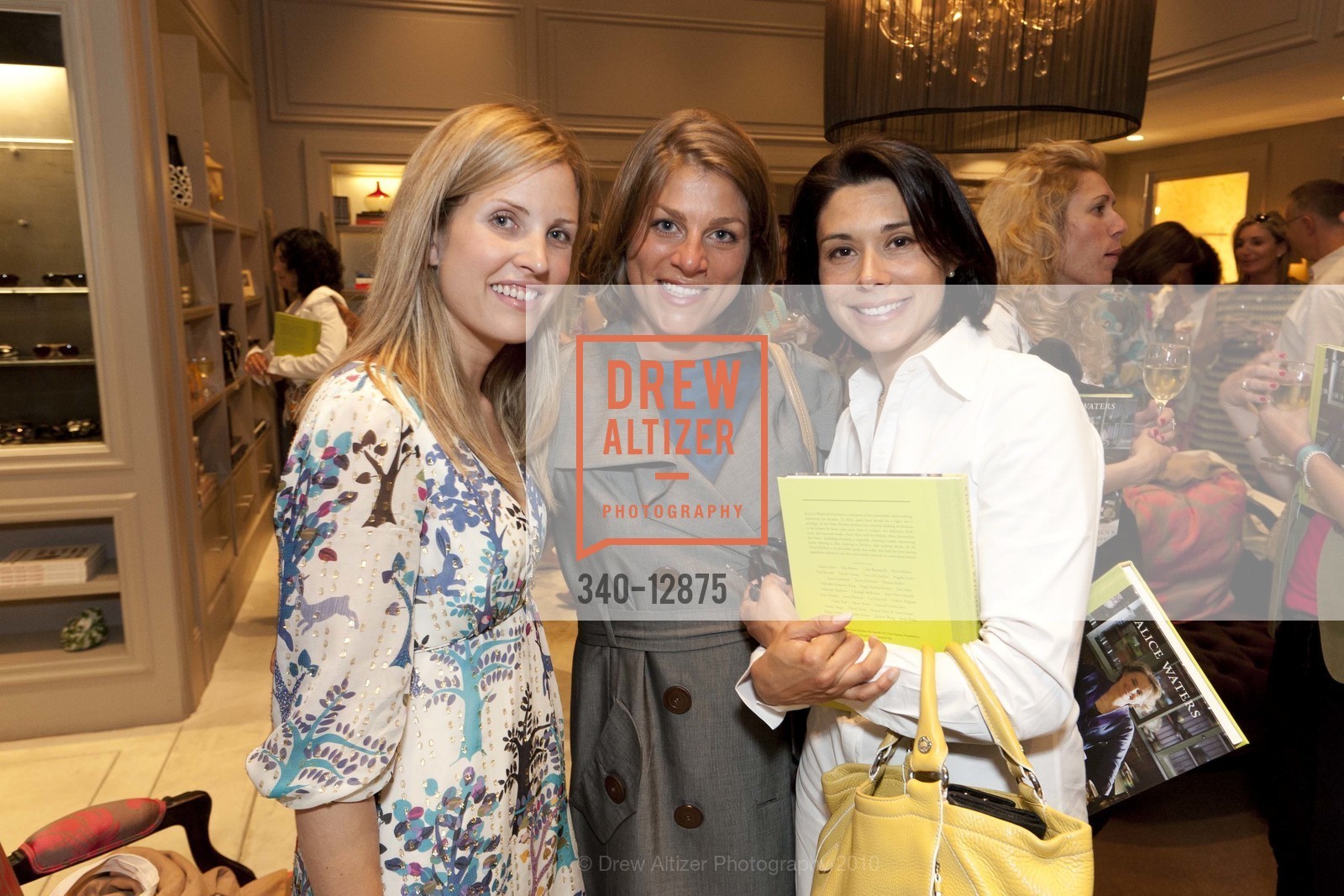 Kelly Clark, Laurie Hannah, Natasha Congdon, CARROTS BOUTIQUE Hosts Alice Waters For A Signing Of IN THE GREEN KITCHEN, US, June 30th, 2010, Photo #340-12875 Kelly Clark, Laurie Hannah, Natasha Congdon, Photo #340-12875