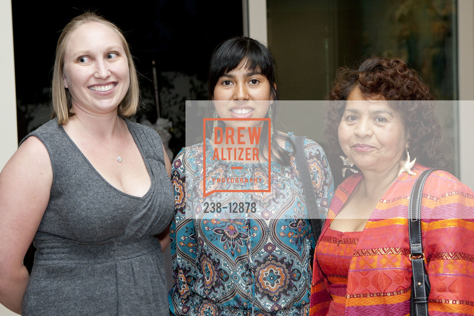 Lauren Inman, Kitzia Esteva, Gloria Esteva, Photo #238-12878