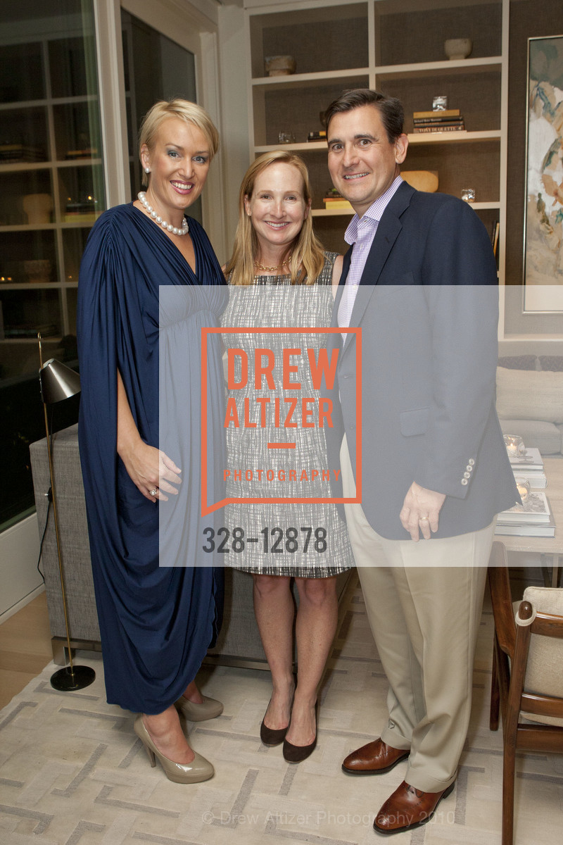 Sonia MacKay-Coghill, Anne Pedrero, Robert Pedrero, Photo #328-12878