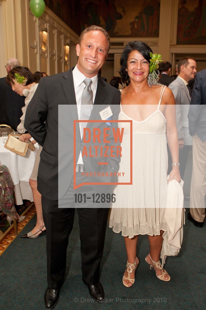 Rick Munzinger, Esther Mallouh, Photo #101-12896