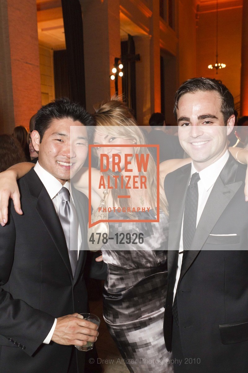 Mike Kim, Alexi Calvo, Phil Zackler, CELEBRITY GALA: A benefit for the Leukemia & Lymphoma Society, US, May 27th, 2010, Photo #478-12926 Mike Kim, Alexi Calvo, Phil Zackler, Photo #478-12926