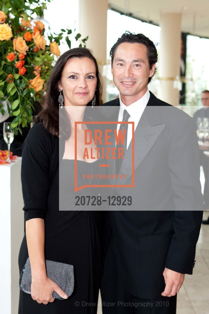 Dawn Dzedzy, Mike Webb, Symphony Patrons Opening Night Gala - Arrivals, Dinner and Intermission, US, September 8th, 2010, Photo #20728-12929 Dawn Dzedzy, Mike Webb, Photo #20728-12929