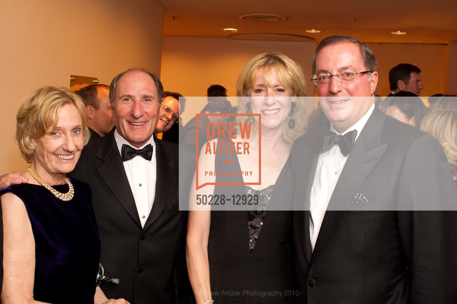 Nancy Bechtle, John Goldman, Sandy Otellini, Paul Otellini, Symphony Patrons Opening Night Gala - Arrivals, Dinner and Intermission, Various, November 6th, 2021, Photo #50228-12929 Nancy Bechtle, John Goldman, Sandy Otellini, Paul Otellini, Photo #50228-12929