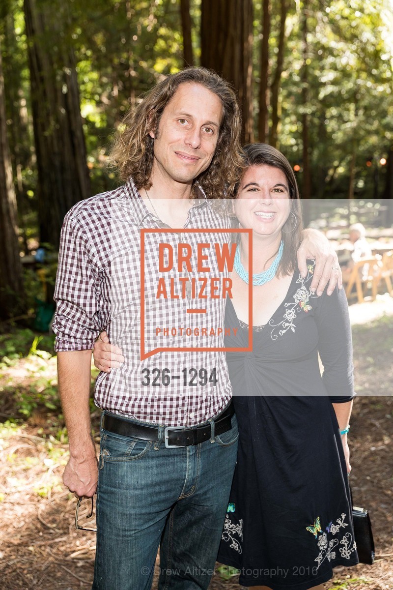 Aaron Lazenby, Kate Pavao, Canopy Club Celebration: BBQ and Bluegrass Under the Redwoods, June 25th, 2016, Photo #326-1294 Aaron Lazenby, Kate Pavao, Photo #326-1294