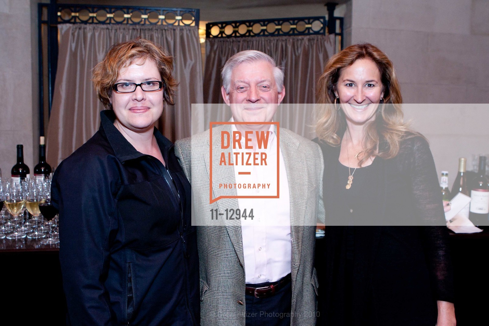Robert Morgan, Zanne Mrlik, San Francisco Opera 2011 Ring Cycle Partnership Announcement, US, May 26th, 2010, Photo #11-12944 Robert Morgan, Zanne Mrlik, Photo #11-12944