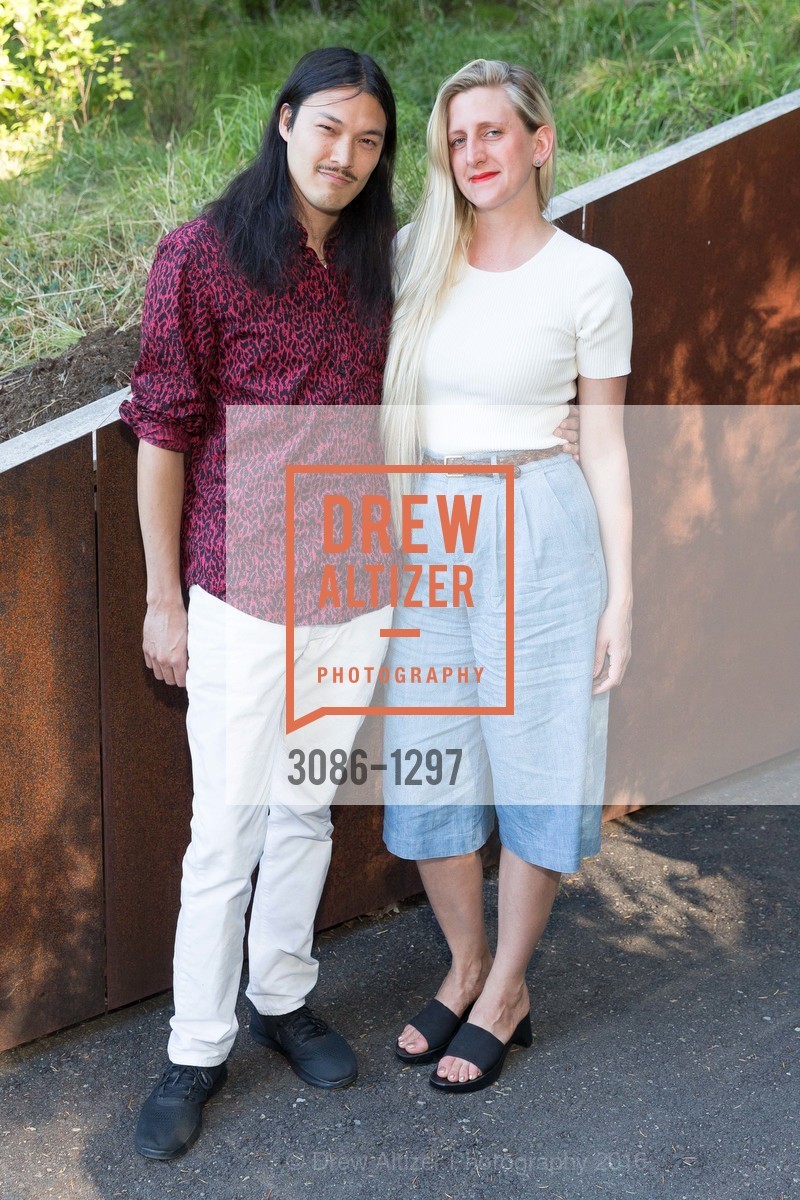 Bill Hayden, Colleen Rochette, Photo #3086-1297
