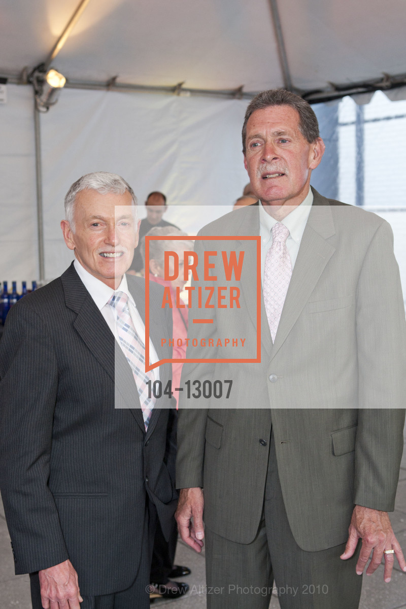 Sean Martinfield, Tom Crites, Photo #104-13007