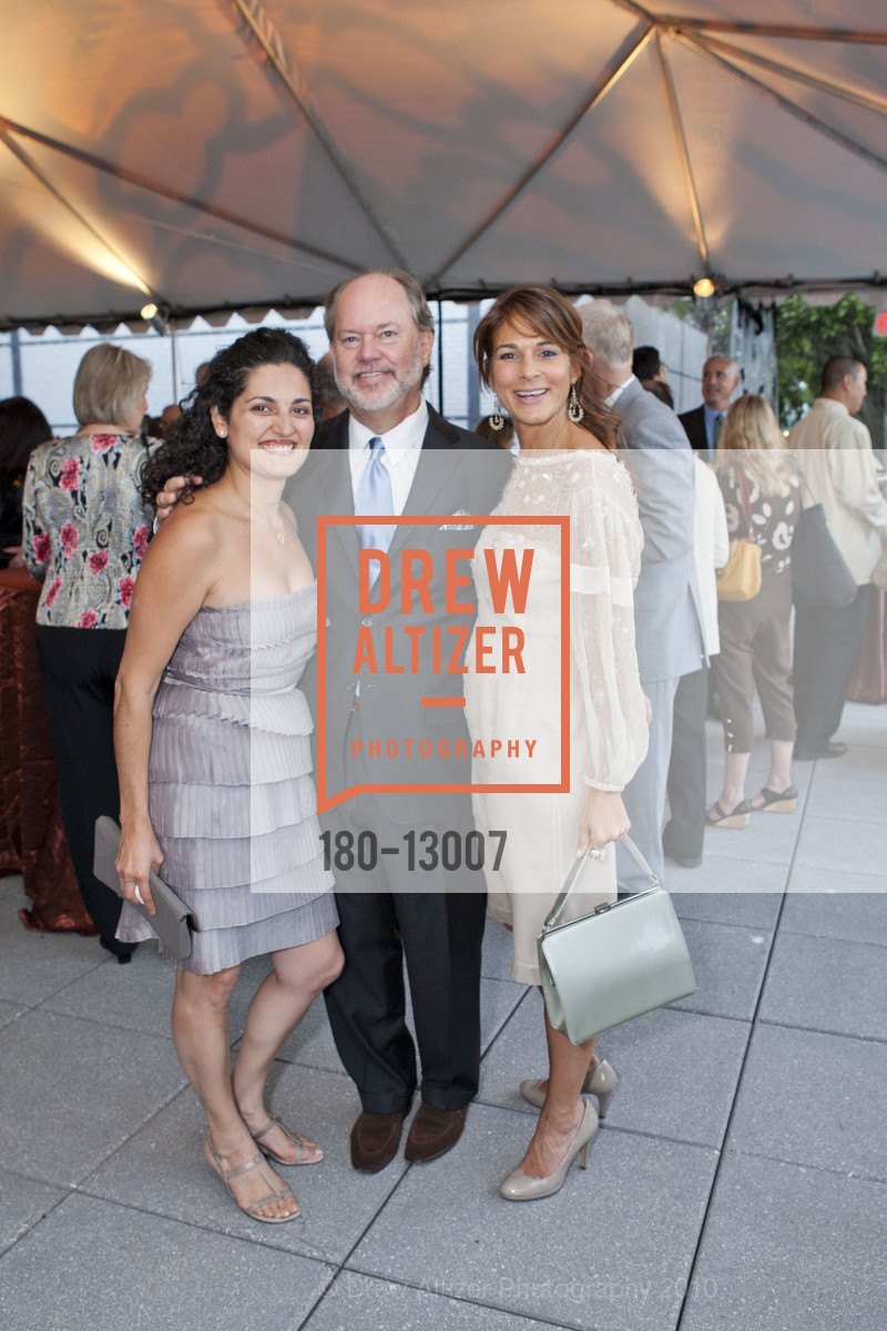 Sandra Kazee, Stephen Brady, Julie Costanzo, Alonzo King LINES Ballet Benefit Gala, US, October 15th, 2010, Photo #180-13007 Sandra Kazee, Stephen Brady, Julie Costanzo, Photo #180-13007