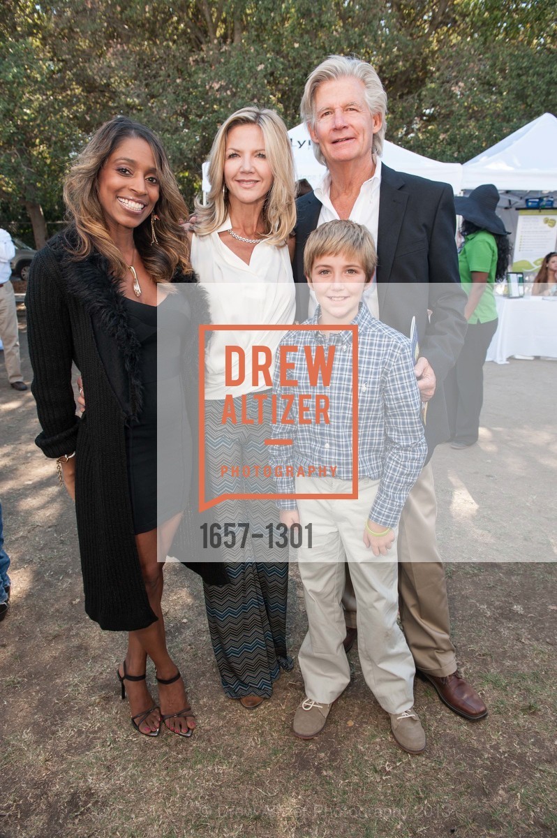 CeCe Sammy, Michelle Ganote, Jim Turner, Lucas Turner, Photo #1657-1301