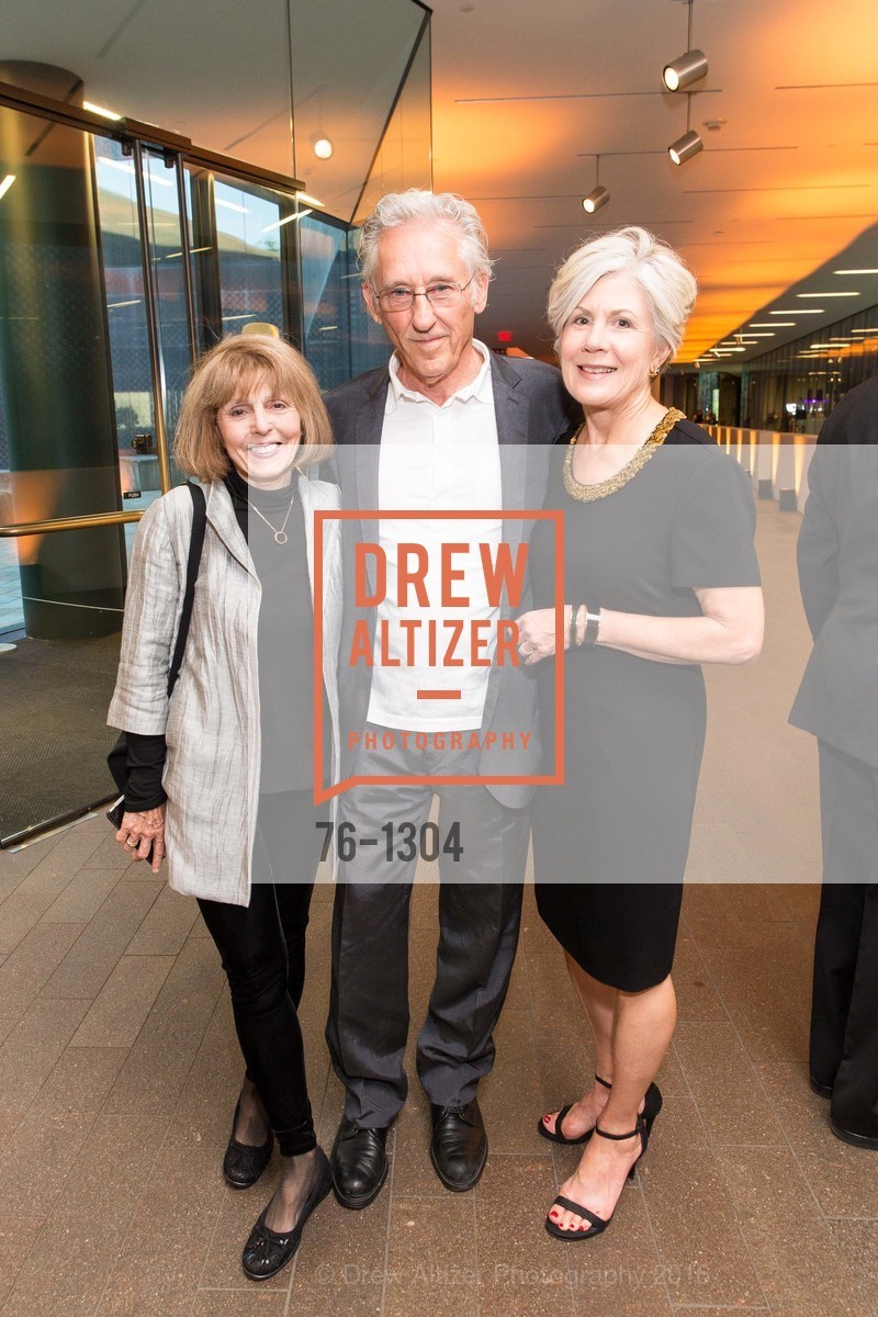 Connie Lewallen, Ed Bruscha, Karin Breuer, Ed Ruscha and the Great American West Private Dinner, July 13th, 2016, Photo #76-1304 Connie Lewallen, Ed Bruscha, Karin Breuer, Photo #76-1304