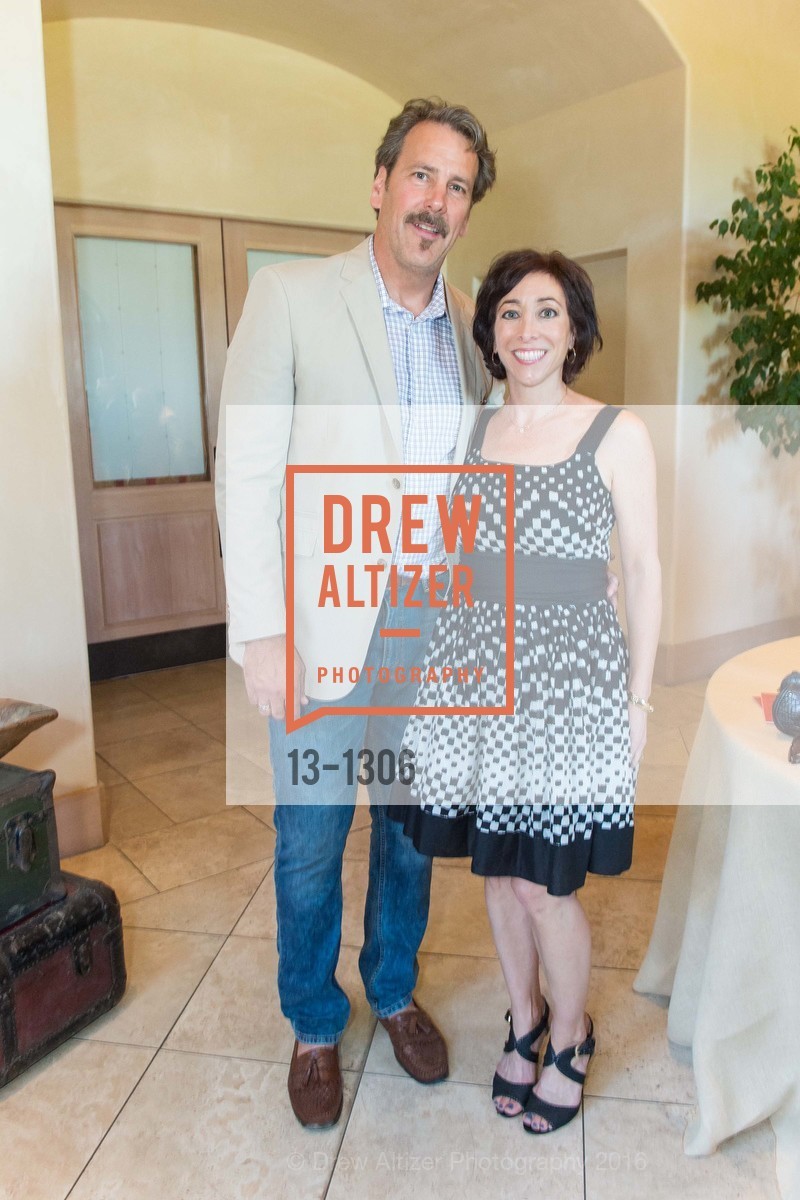 Chris Carpenter, Tina Carpenter, Festival Napa Valley Founders Dinner at Cardinale Winery, 7600 St Helena Hwy, July 14th, 2016, Photo #13-1306 Chris Carpenter, Tina Carpenter, Photo #13-1306