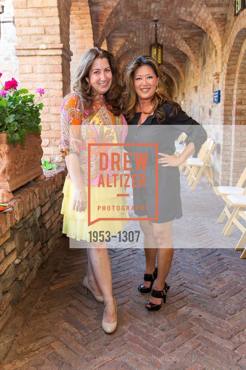 Juliet Christensen, Jenny Toomer, Festival Napa Valley Opening Night, Concert + Patron Dinner at the Napa Valley Reserve, 1000 Silverado Trail N, July 15th, 2016, Photo #1953-1307 Juliet Christensen, Jenny Toomer, Photo #1953-1307