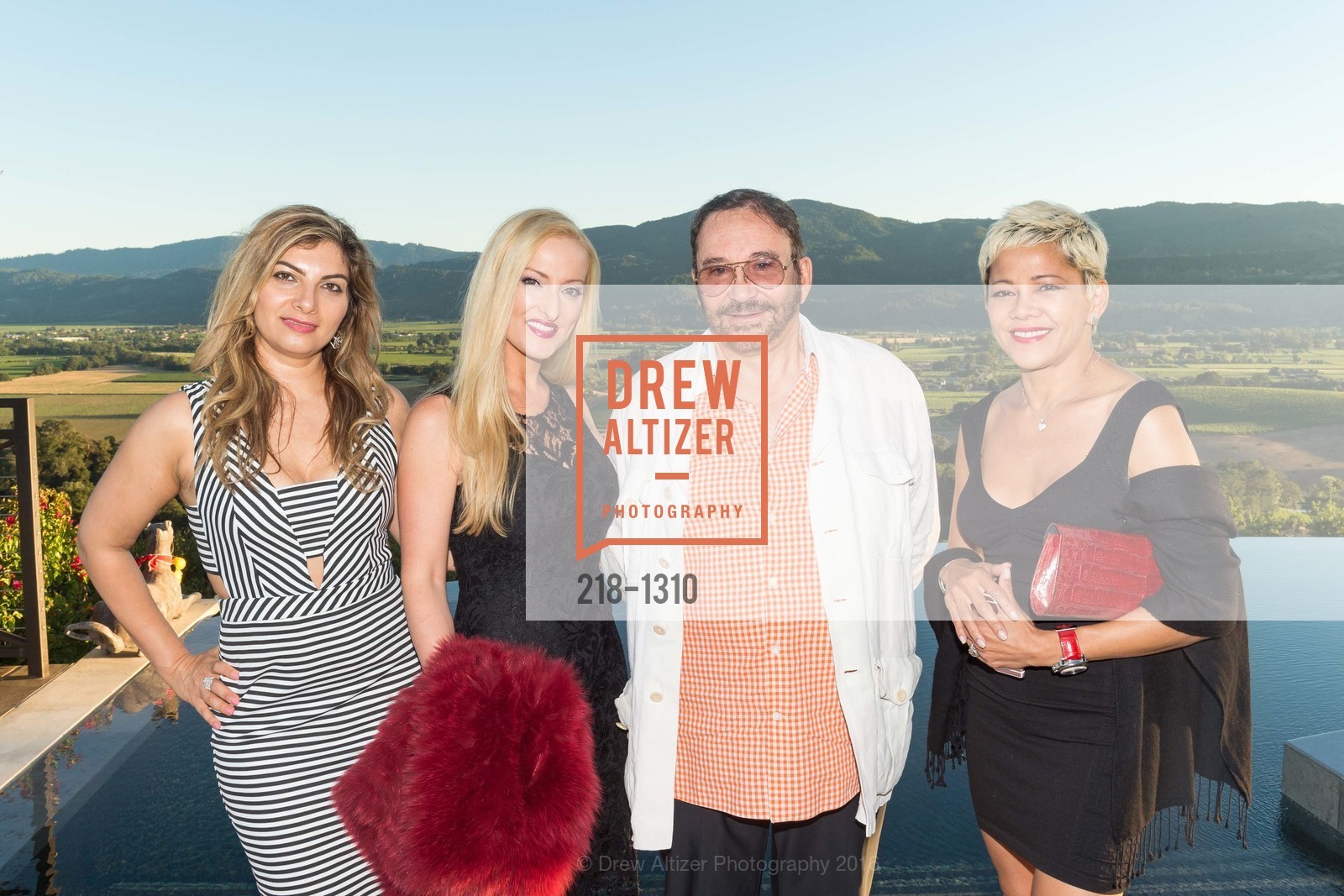 Jenny Levin, Brandie Dixon, Jose Nazar, Serry Osmena, Festival Napa Valley Patron Dinner at Round Hill Estate, 101 Rutherford Hill Road, July 19th, 2016, Photo #218-1310 Jenny Levin, Brandie Dixon, Jose Nazar, Serry Osmena, Photo #218-1310