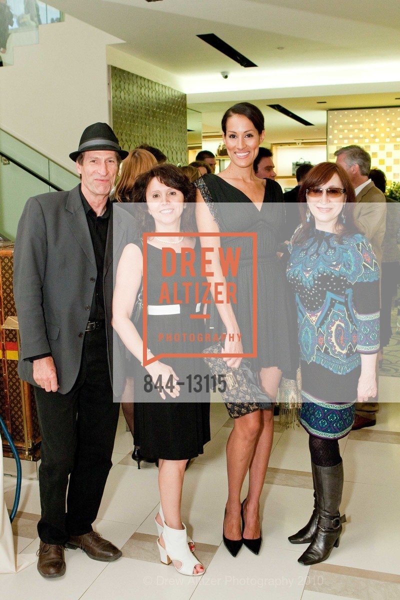 Clyde Miles, Barbara Cartier, Leah Wade, Salon Louis Vuitton Maison Union Square with Chris Botti benefiting the San Francisco Symphony, US, June 3rd, 2010, Photo #844-13115 Clyde Miles, Barbara Cartier, Leah Wade, Photo #844-13115