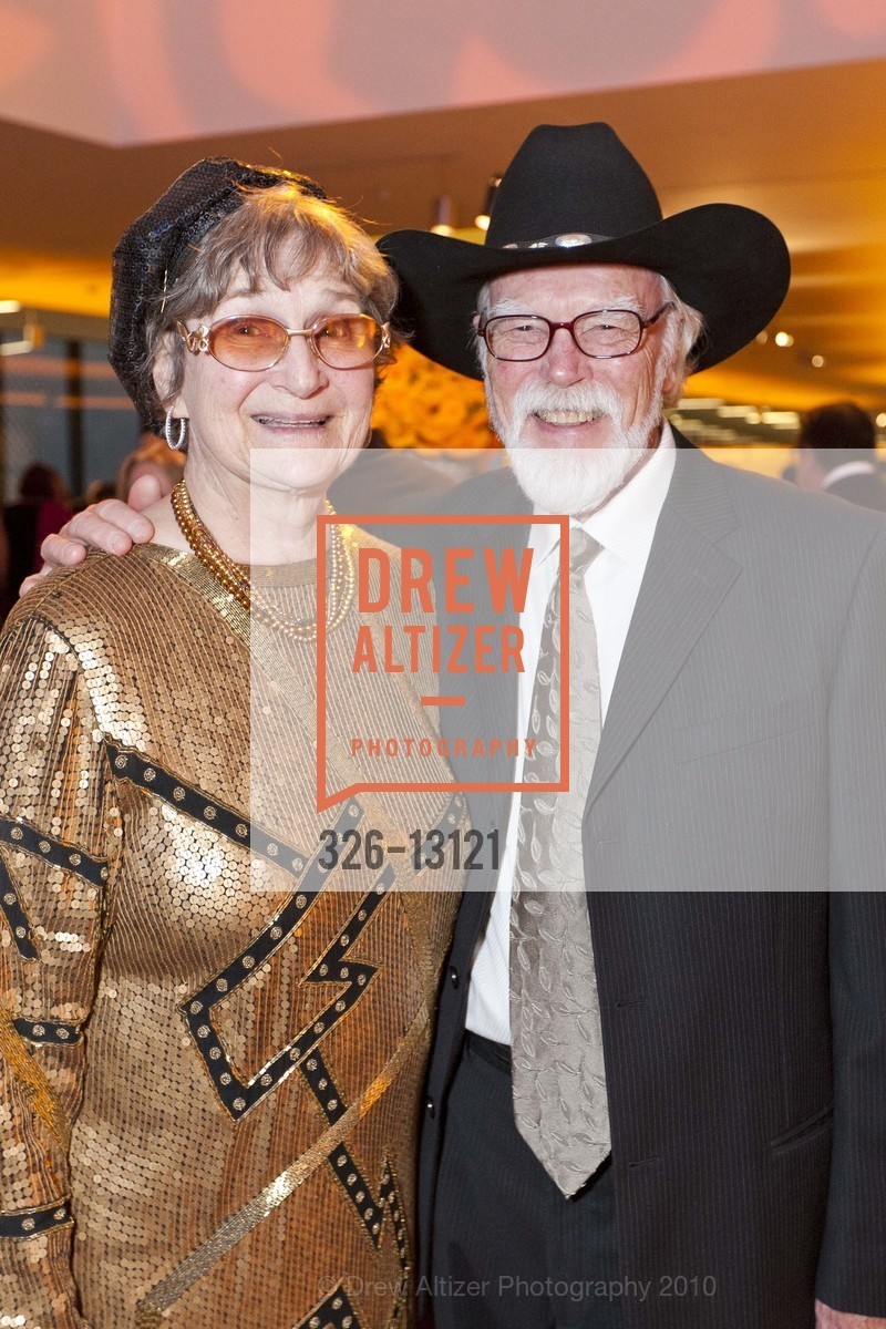 Caryl Ritter, Roland Petersen, Musee d'Orsay Donor's Gala at the DeYoung Museum, US, May 30th, 2010, Photo #326-13121 Caryl Ritter, Roland Petersen, Photo #326-13121