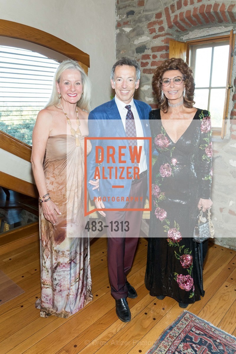 Beth Nickel, Rick Walker, Sophia Loren, Festival Napa Valley Tribute to Margrit Mondavi at Far Niente, 1350 Acacia Dr, July 23rd, 2016, Photo #483-1313 Beth Nickel, Rick Walker, Sophia Loren, Photo #483-1313