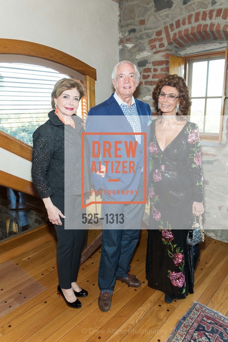 Merle Mullins, Peter Mullins, Sophia Loren, Festival Napa Valley Tribute to Margrit Mondavi at Far Niente, 1350 Acacia Dr, July 23rd, 2016, Photo #525-1313 Merle Mullins, Peter Mullins, Sophia Loren, Photo #525-1313